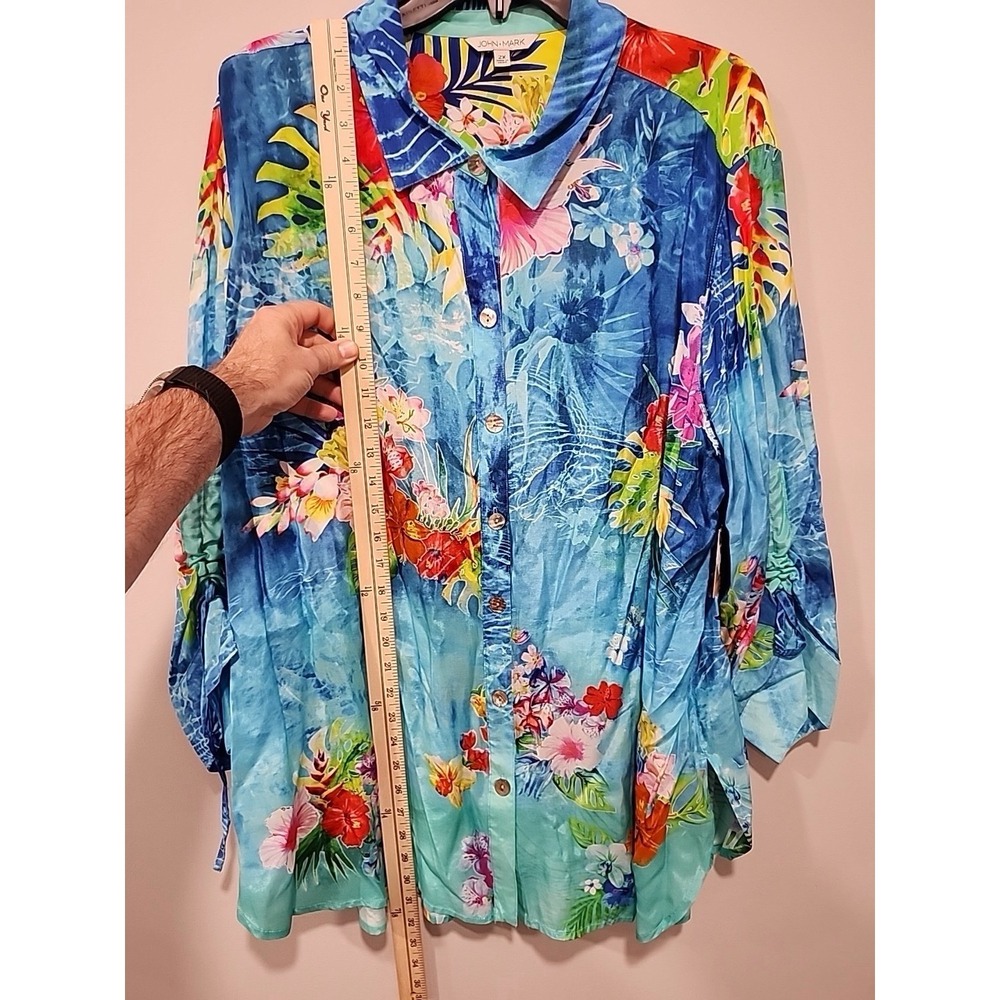 John Mark NWT Woman's 2xl Blue Tropical Button Up Collar Cinch Sleeve Tunic Top - Picture 6 of 9